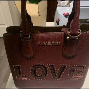 Michael Kors Messenger